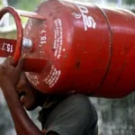 i3mgk12o_commercial-lpg-gas-cylinder-price-today_625x300_01_May_24