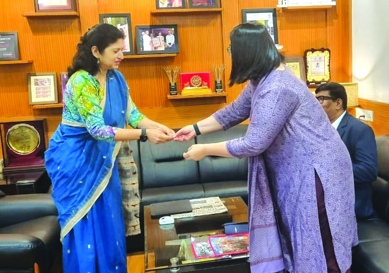 ADB Country Director meets Sec. H & UD