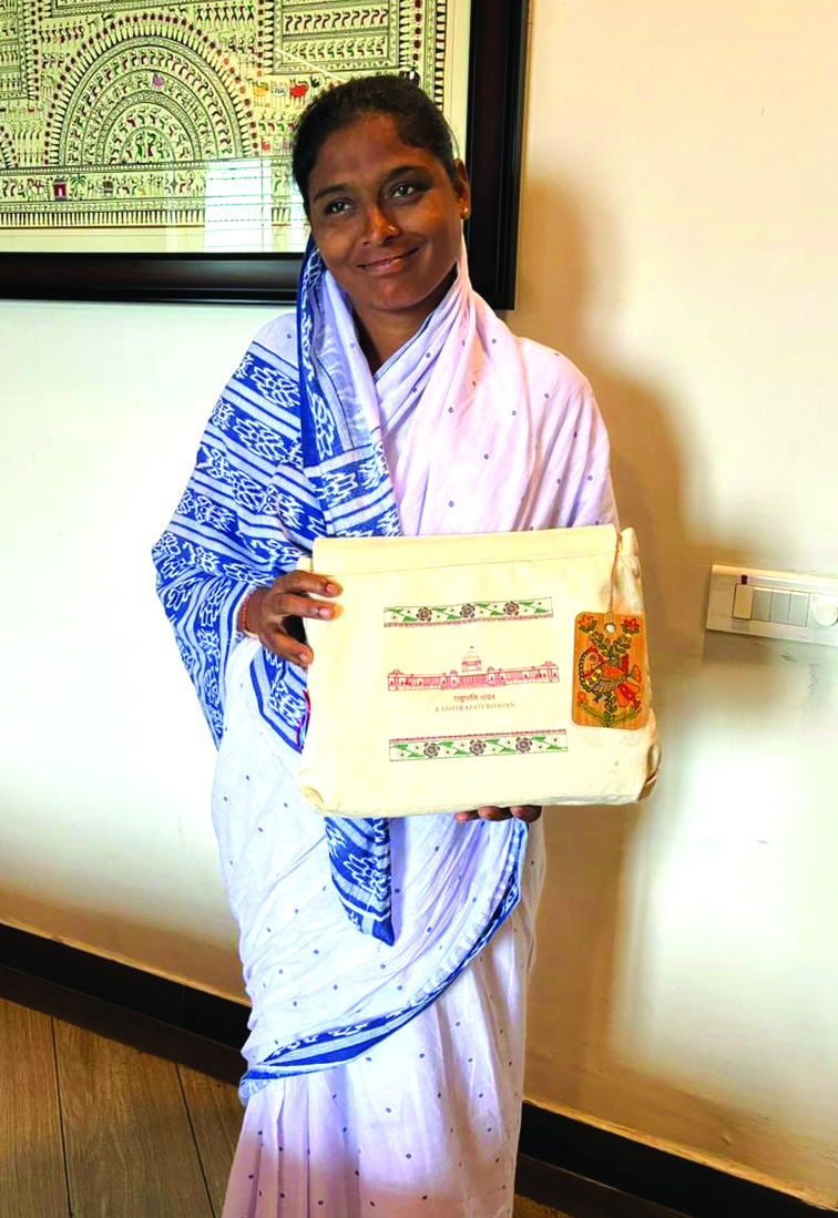 From bangles to Rastrpati Bhawan