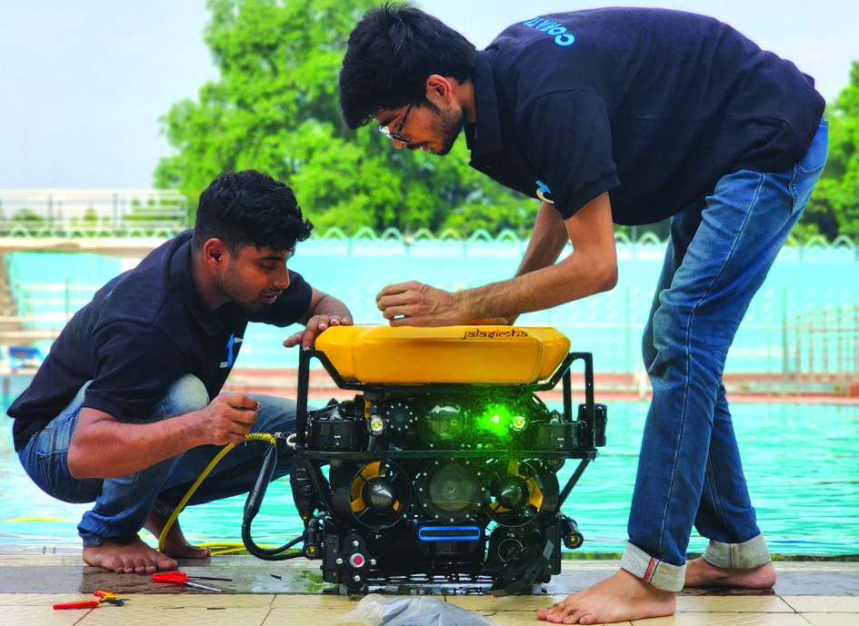 Under water robotic technology