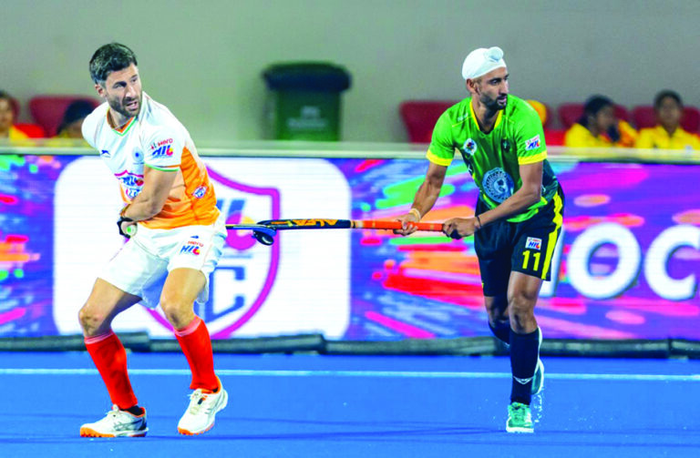 Men's Hero Hockey league