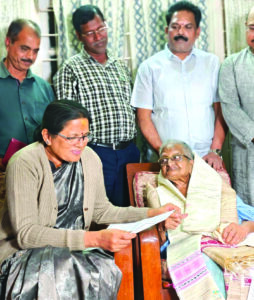 Pravati Parida met Dr. Laxmi Bai