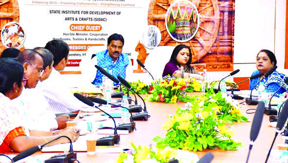 Meeting for training in additional 15 handicrafts